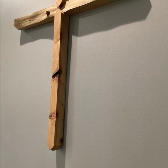 🟤 Beautiful Hand Crafted Solid Wood Large Cross - Excellent Condition - Unique - Picture 4 of 16